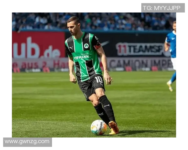 德乙汉堡主场迎战菲尔特力争胜利全力争夺积分榜优势