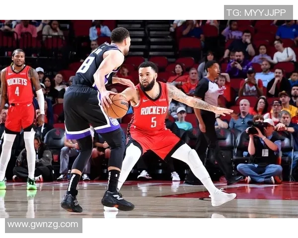 正播火箭与国王激战正酣球迷期待精彩对决与惊喜时刻