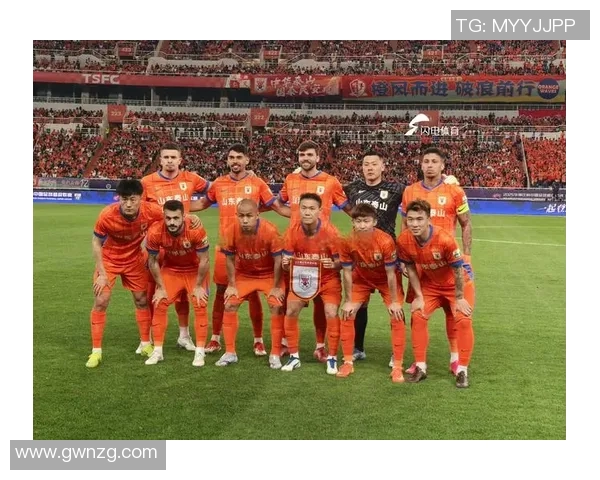 鲁能泰山迎战贵州恒丰争夺中超积分榜关键战役的精彩对决 鲁能泰山迎战贵州恒丰争夺中超积分榜关键战役的精彩对决