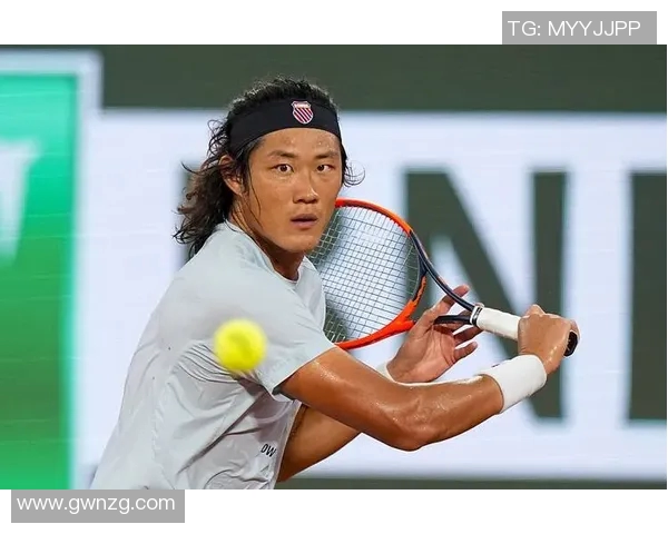 纳达尔与张之臻激战法网赛场谁将书写新的传奇篇章