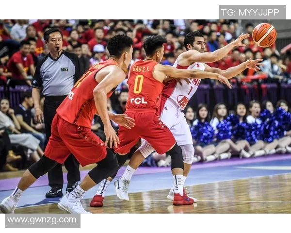 2004年姚明领衔中国男篮对阵新西兰精彩比赛录像回顾