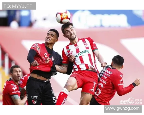 内卡萨与阿特拉斯激战正酣谁能在这场对决中笑到最后