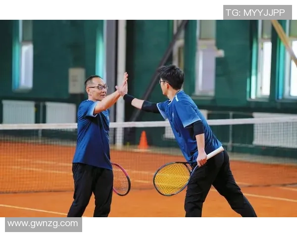 深圳网球队的控制革新探索与实践：提升竞技水平与团队协作的新路径