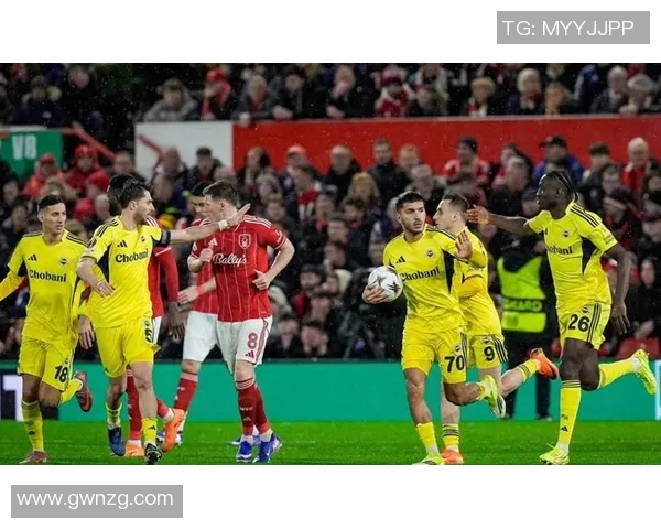 萨洛尼卡迎战埃因霍温争夺欧战资格赛重要胜利